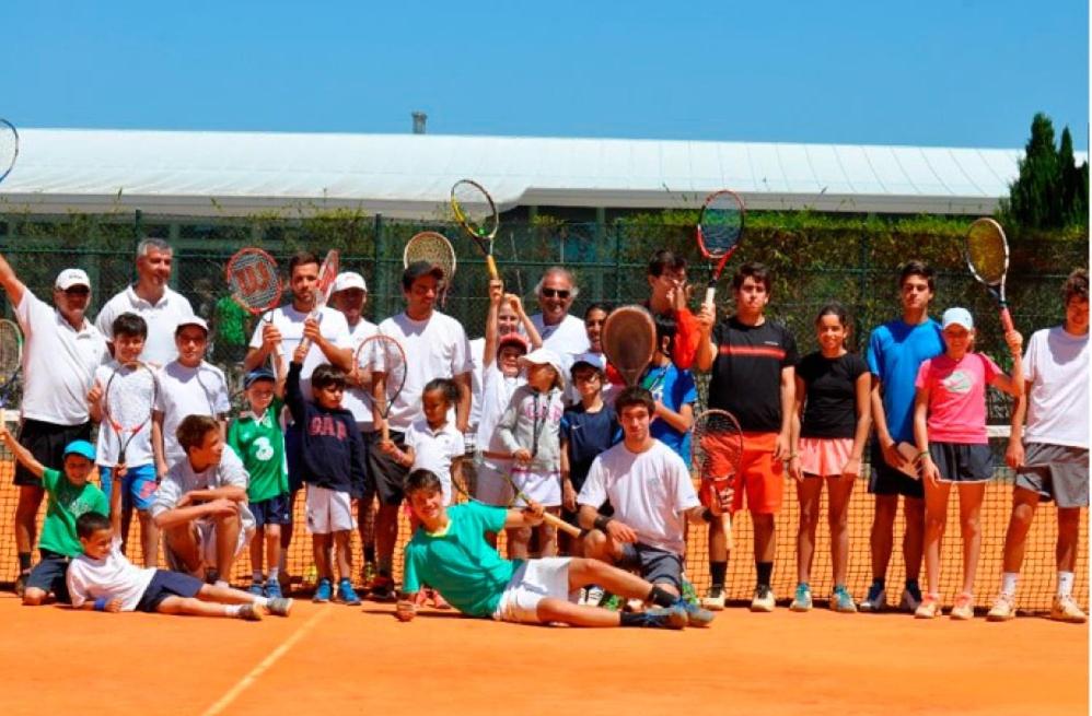 Tennis court: Onyria Quinta da Marinha Villas