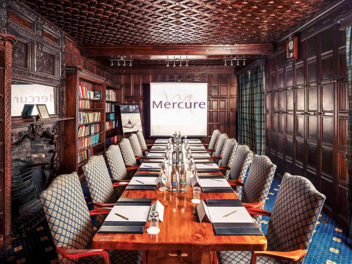 Mercure York Fairfield Manor Hotel - Laterooms