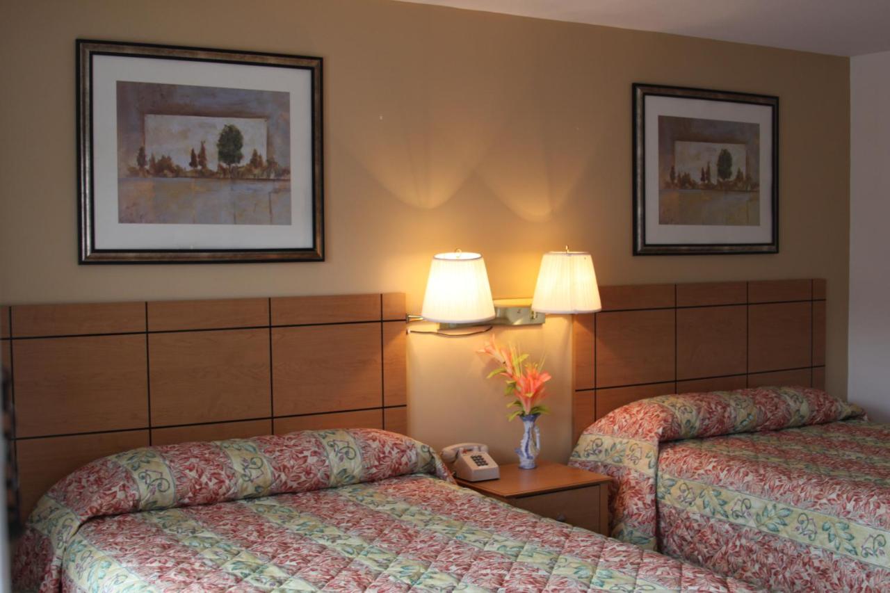 RELAX INN MOTEL — photo 12