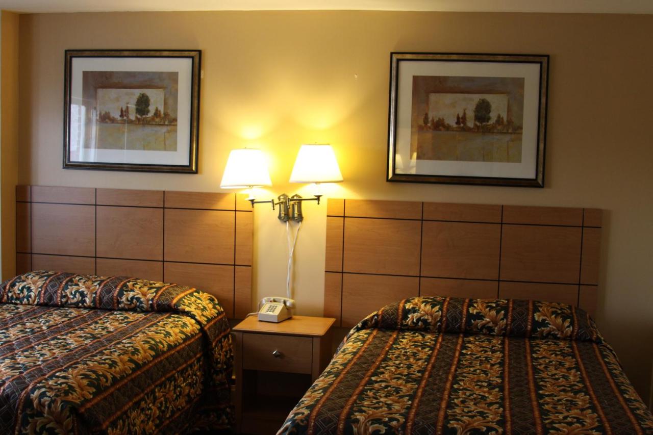RELAX INN MOTEL — photo 13