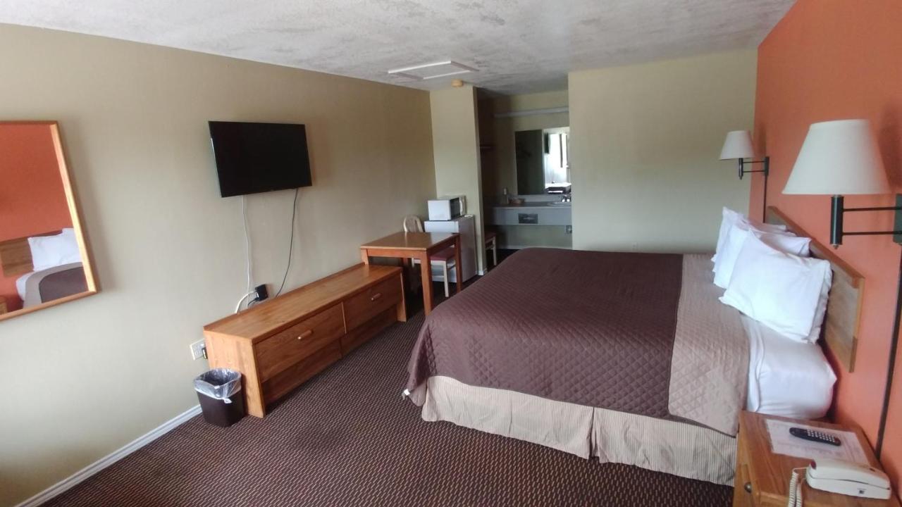 Roosevelt Inn Motel — photo 14