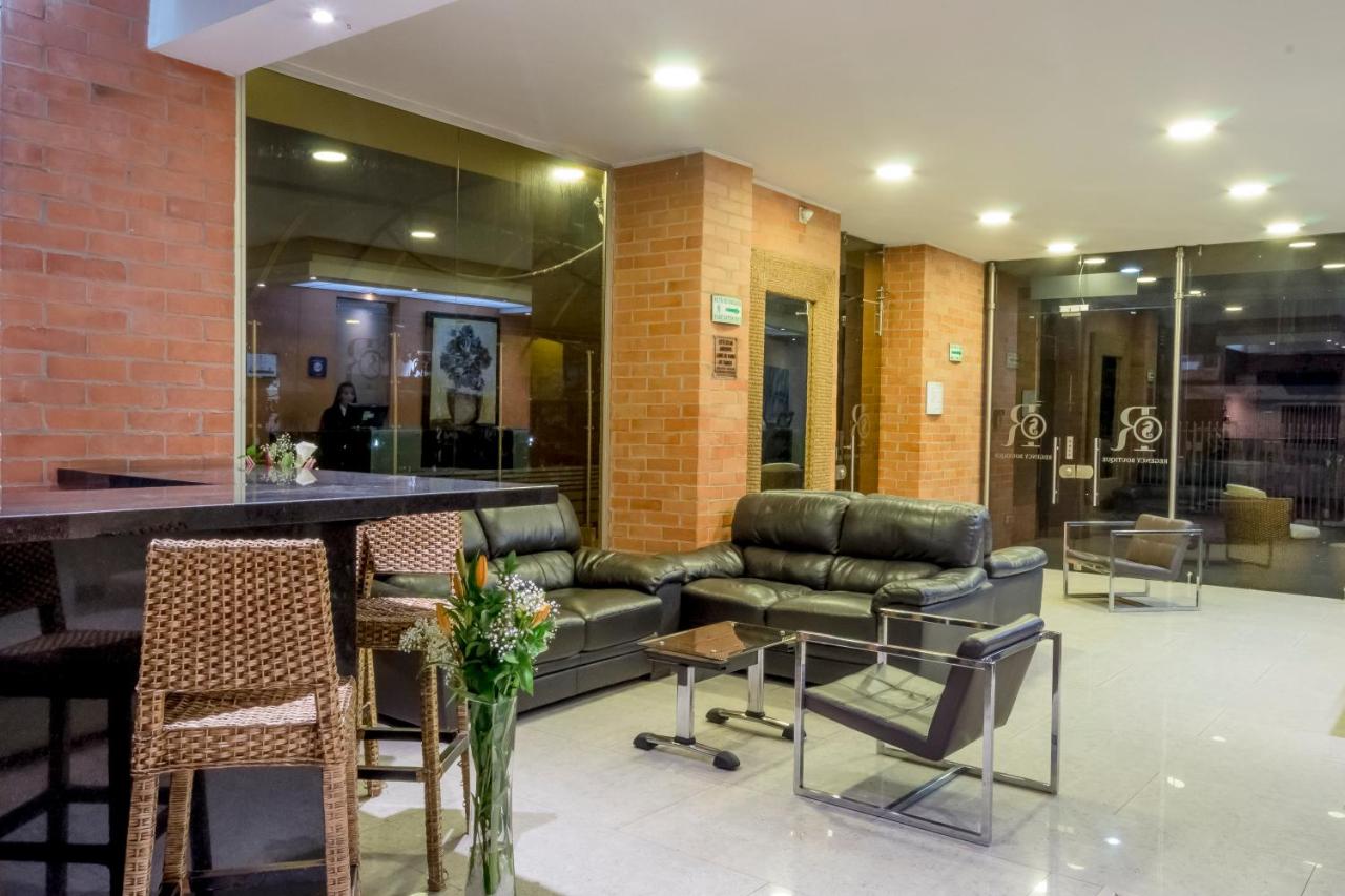 Apartamentos Regency La Feria photo