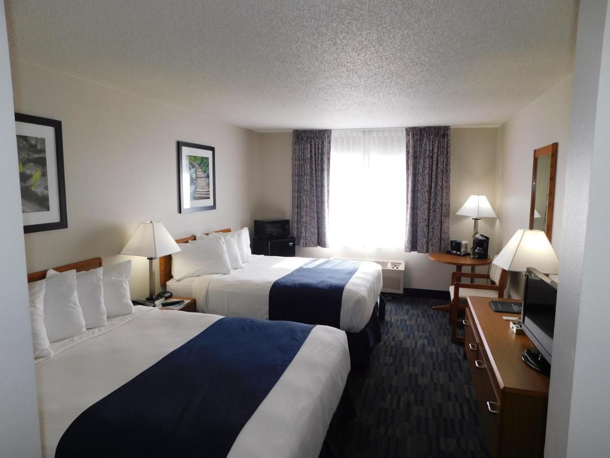 Northwoods Best Inn - Chetek — photo 16