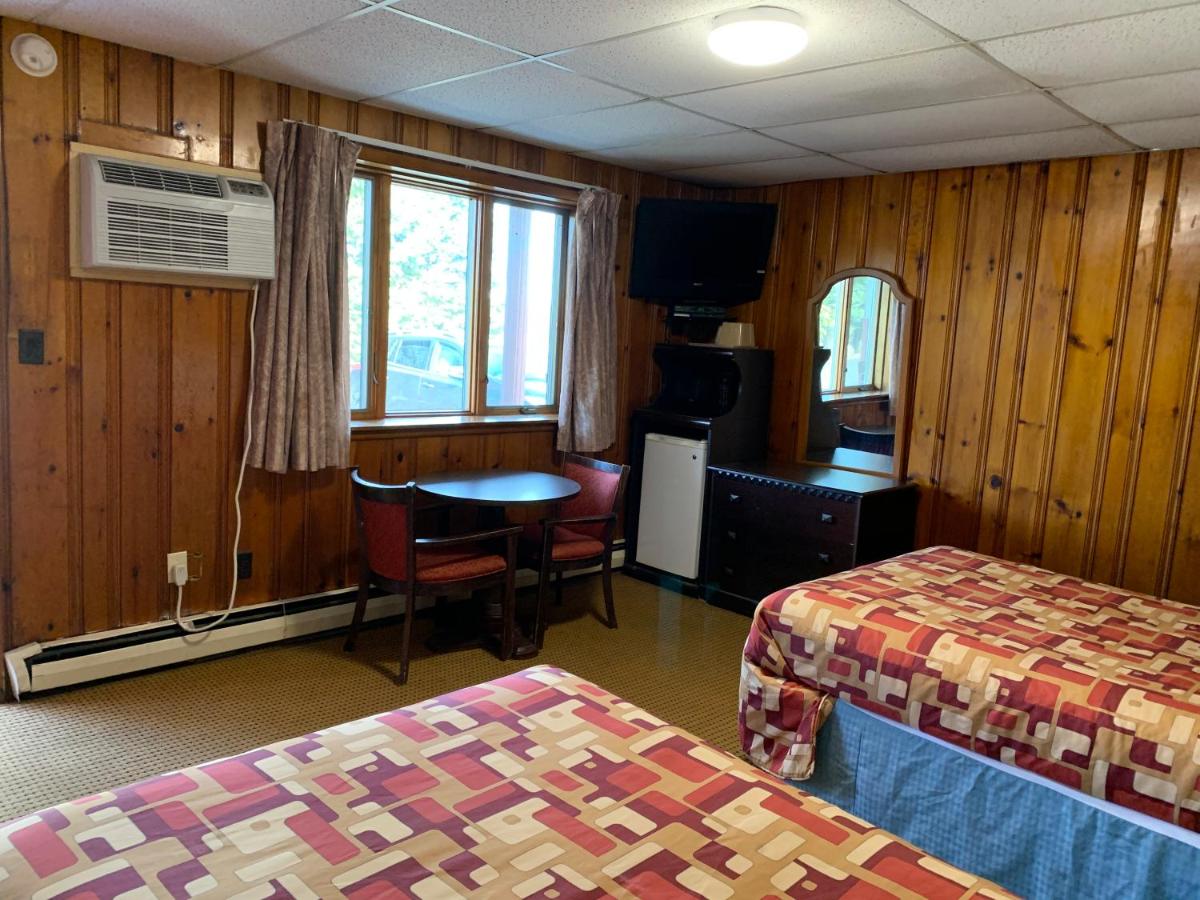 Budget Inn — photo 19