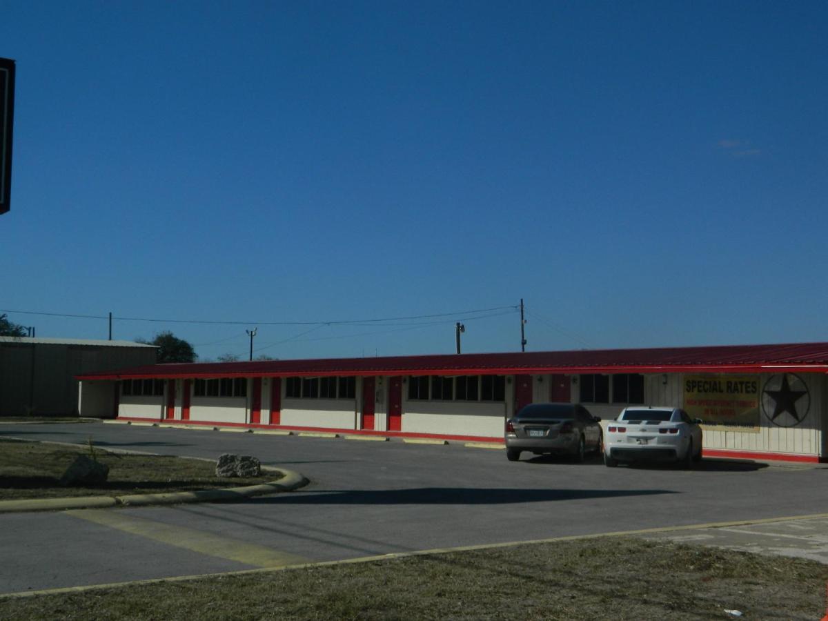 Freer Motel — photo 19