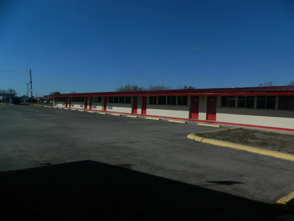 Freer Motel — photo 17