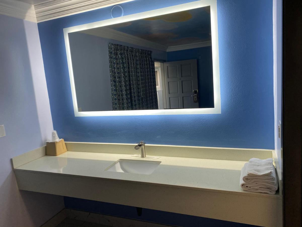 Western Motel — photo 21