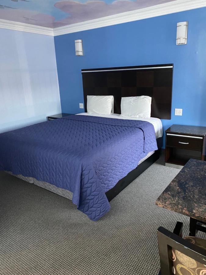 Western Motel — photo 20