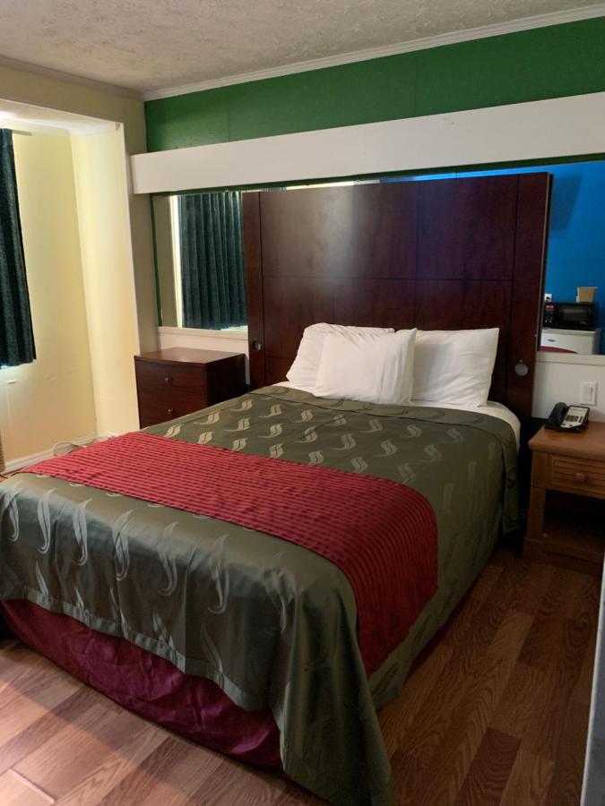Holiday Lodge — photo 13