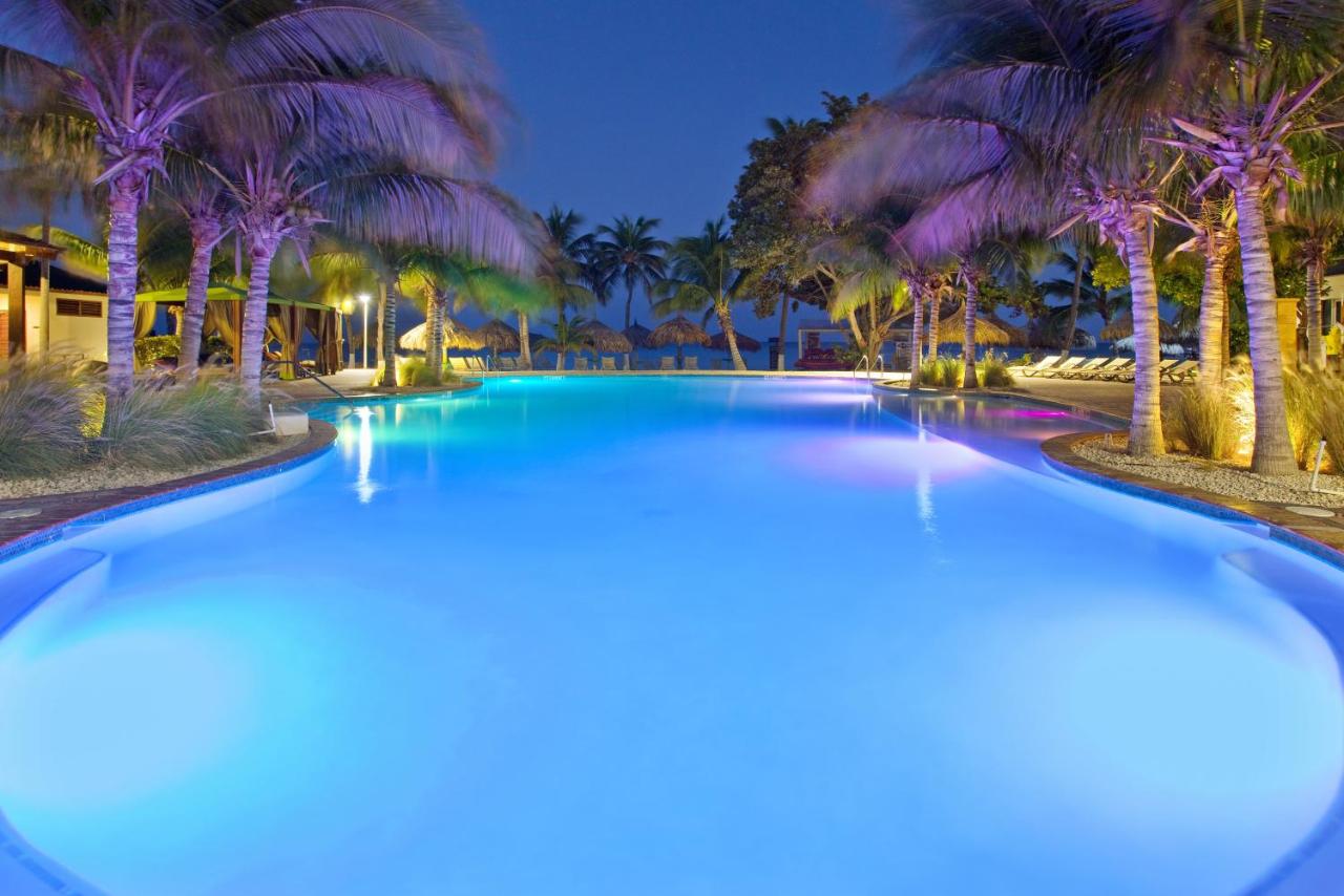Holiday Inn Resort Aruba - Beach Resort & Casino, an IHG Hotel photo