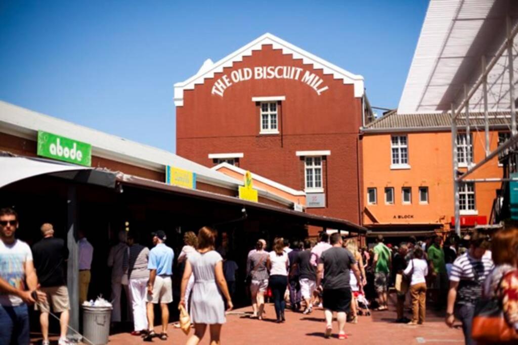 Observatory Rooftop Pool With Gym - 5