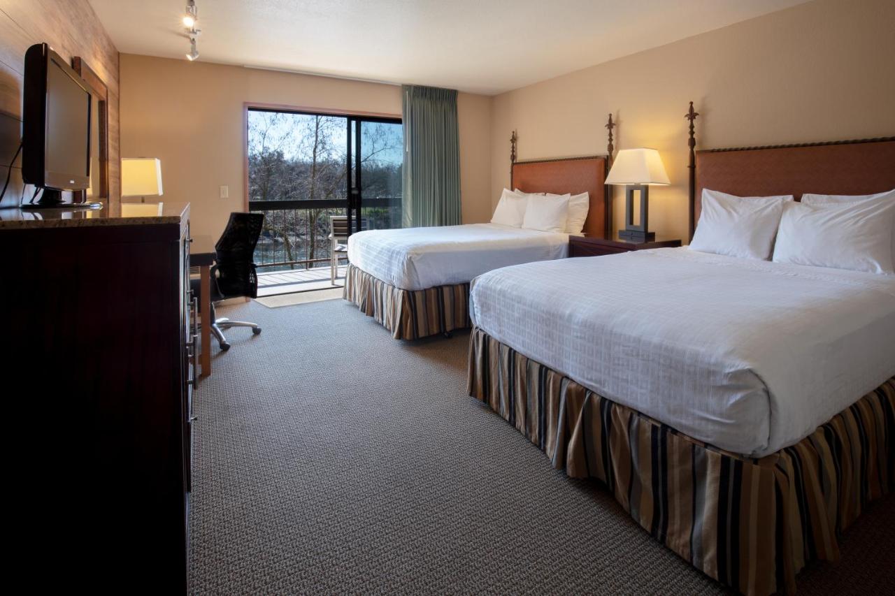 Riverside Inn — photo 3