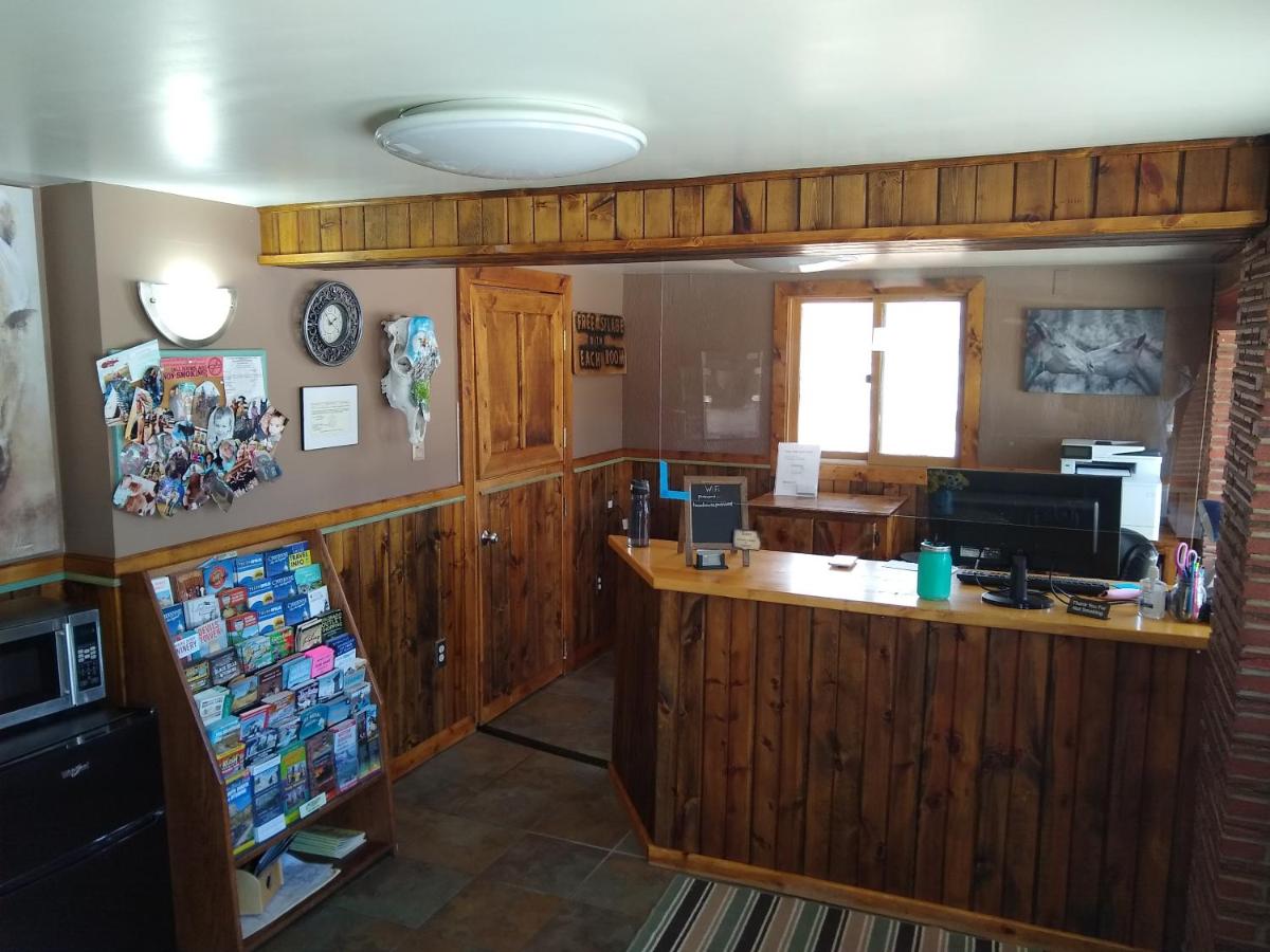 Townhouse Motel — photo 20