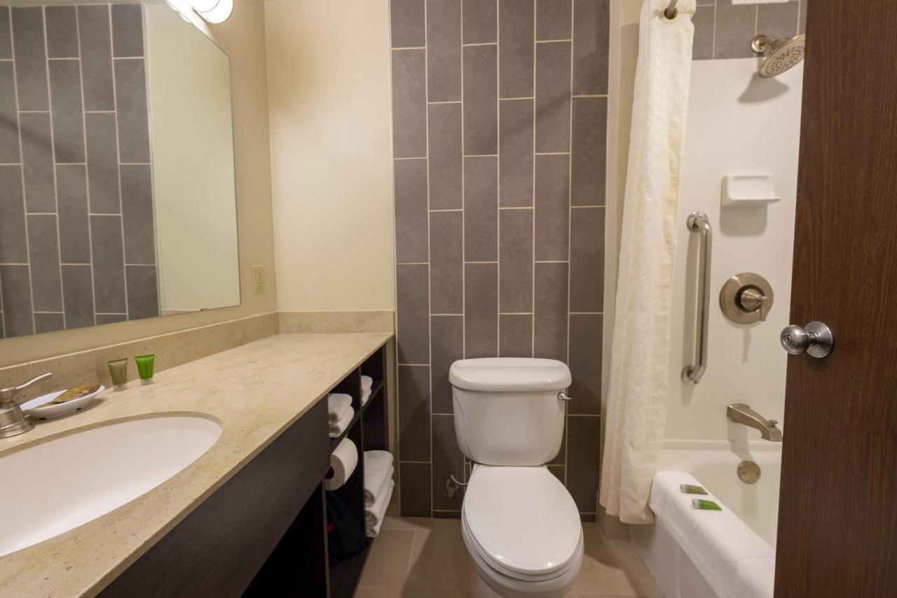 RIT Inn & Conference Center — photo 16