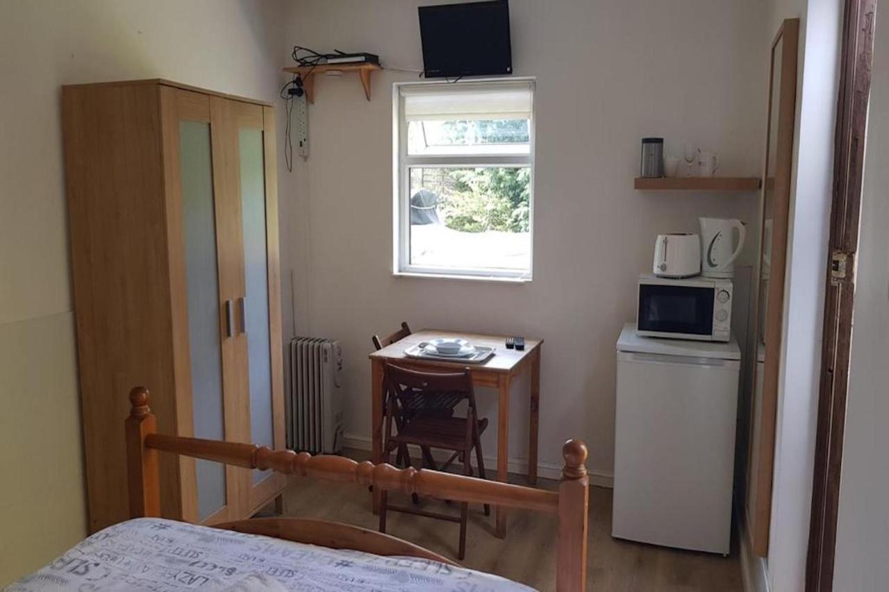Ottleys Guest House photo