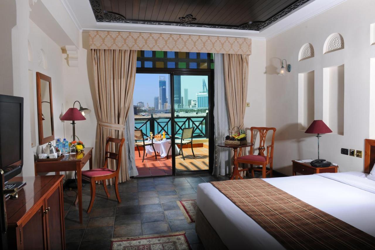Novotel Bahrain Al Dana Resort photo