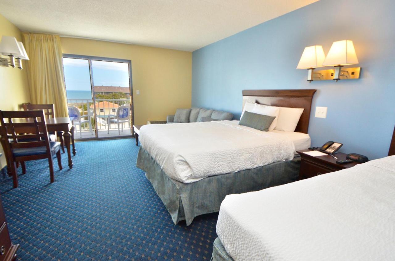 Coastal Palms Beach Hotel — photo 14