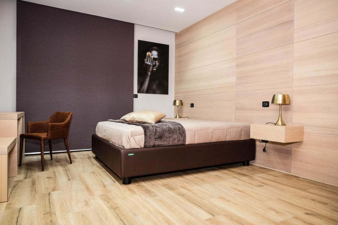 ALMA ROOM photo