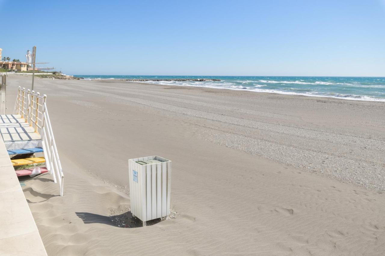 SPECTACULAR VIEWS PENTHOUSE IN 1ST LINE BEACH, Torrox Costa ...
