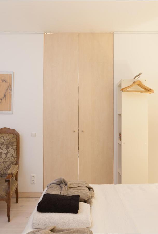 Een bed of bedden in een kamer bij Darley's