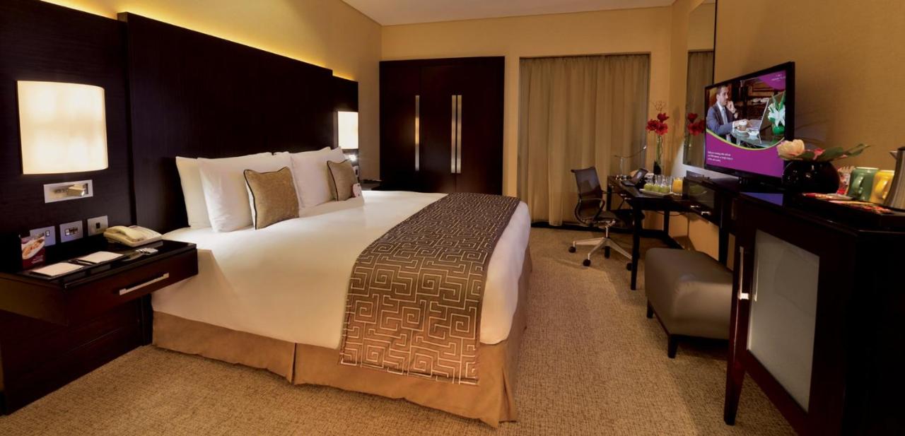 Crowne Plaza Bahrain, an IHG Hotel photo