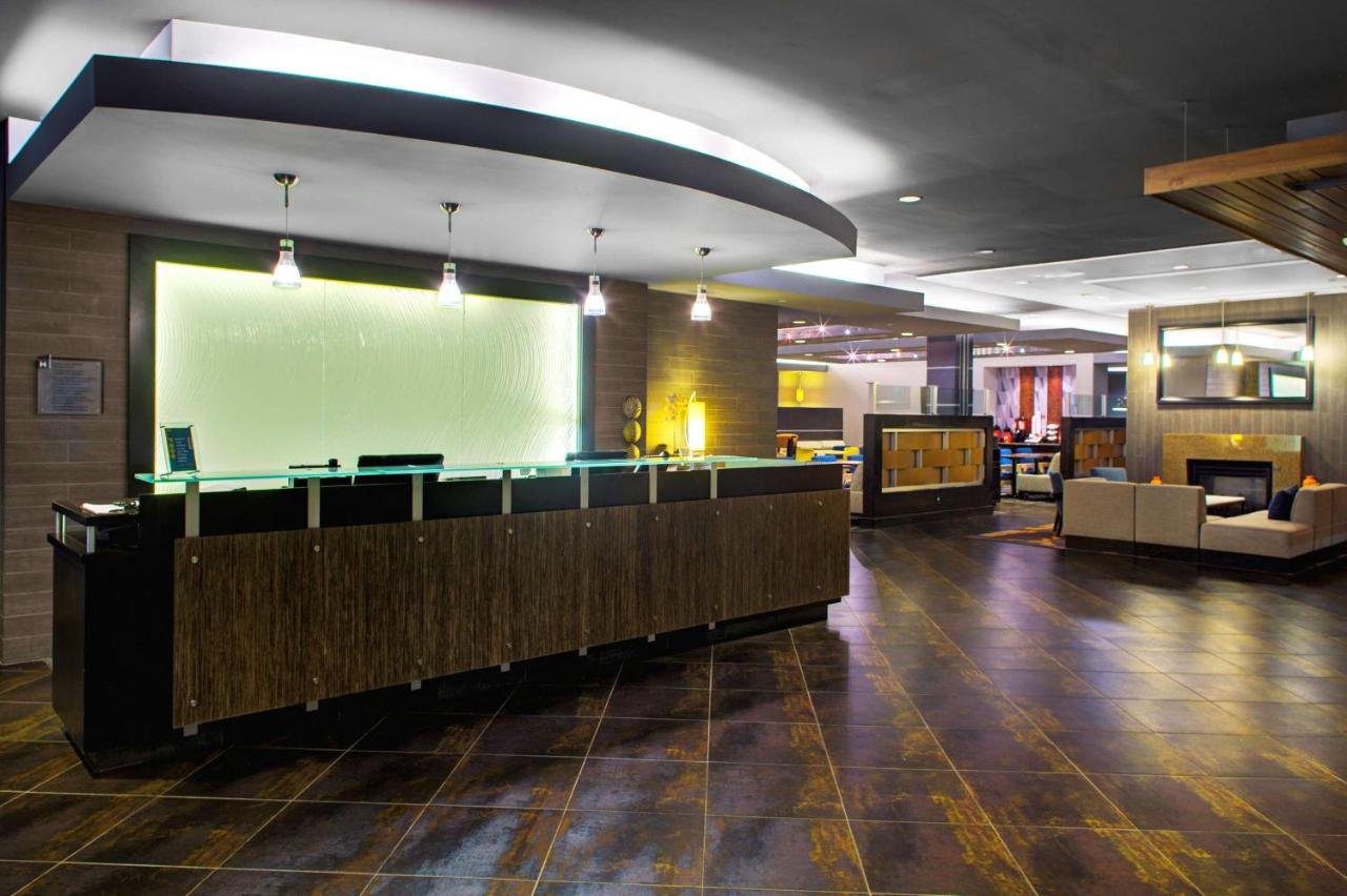 hyatt house shelton ct restaurant