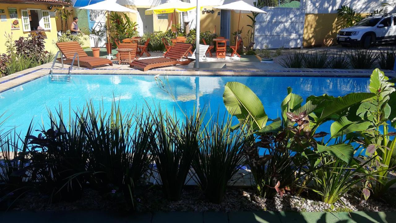 Heated swimming pool: Pousada Viva Ubatuba