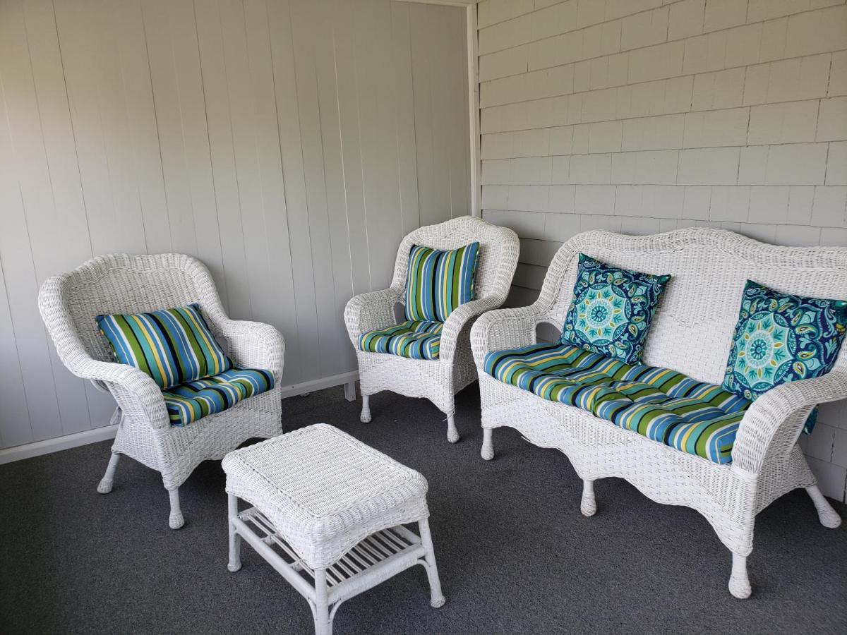 Moseley Cottage Inn and The Town Motel — photo 17