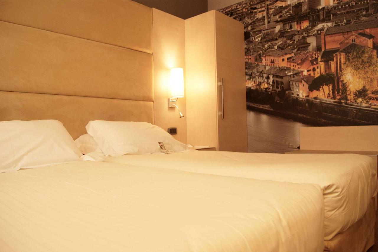 Best Western Plus Hotel Expo photo