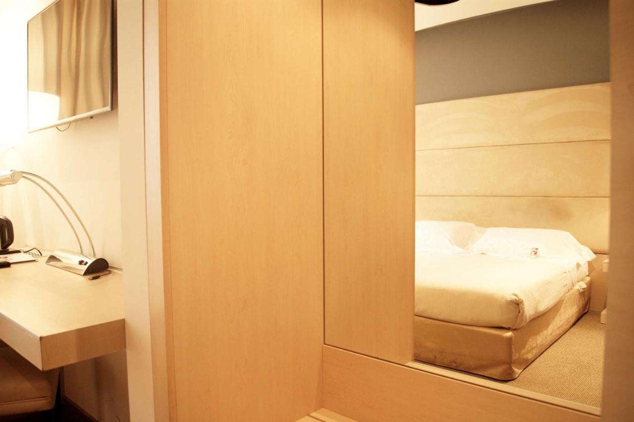 Best Western Plus Hotel Expo photo