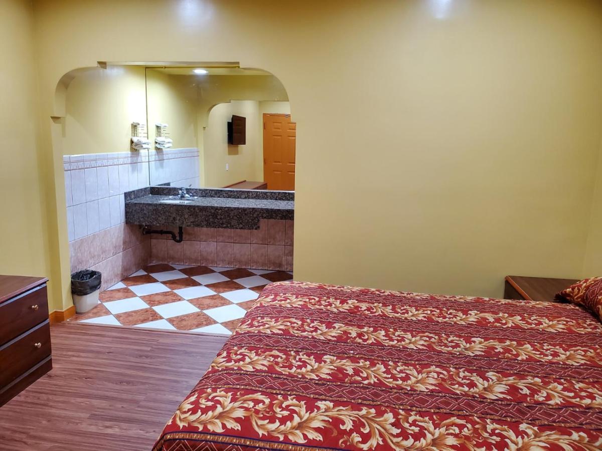 Mirage Inn — photo 9
