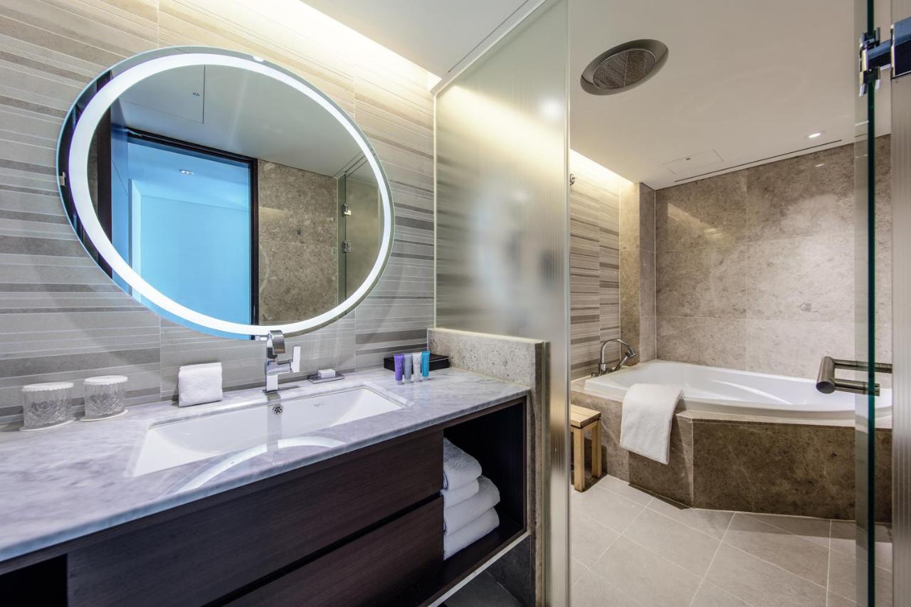 Royal Hotel Seoul Myeongdong - 4