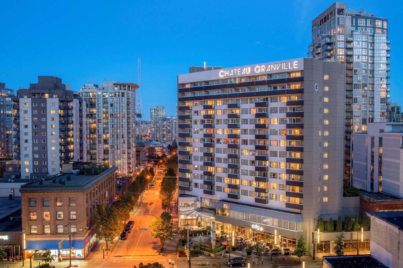 Best Western Premier Chateau Granville Hotel & Suites & Conference Centre photo