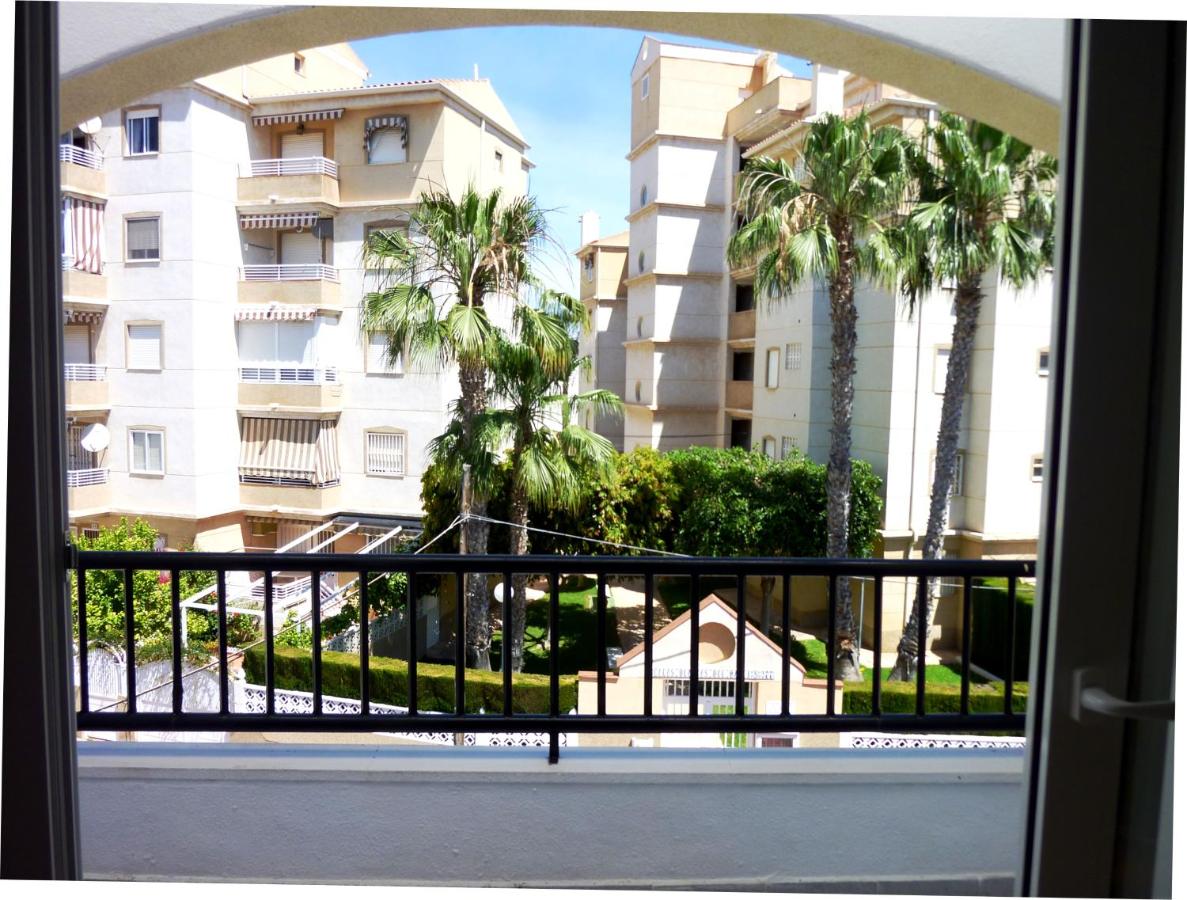 The cozy apartment (Spanje Torrevieja) - Booking.com