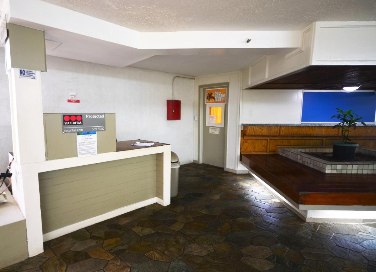 Waikiki Condo Just Remodeled Kuhio Village 202A photo