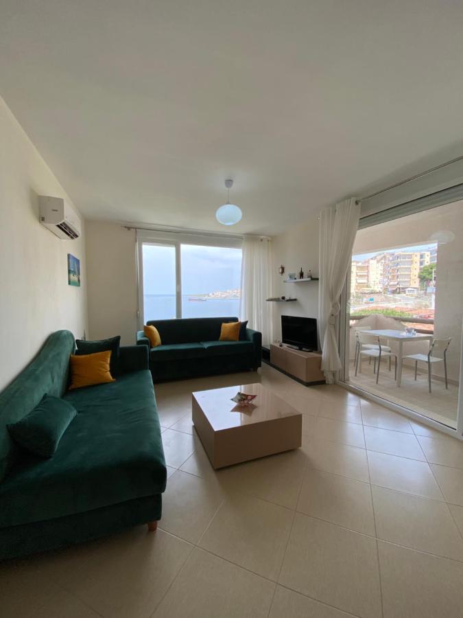 Sunny Bay Apartments photo