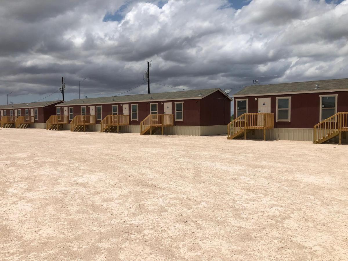 Monahans Country Inn — photo 15