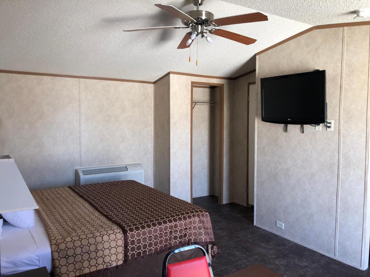 Monahans Country Inn — photo 5