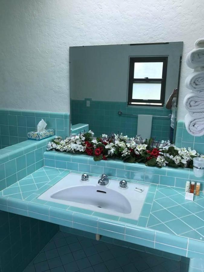 Evergreen Motel — photo 10