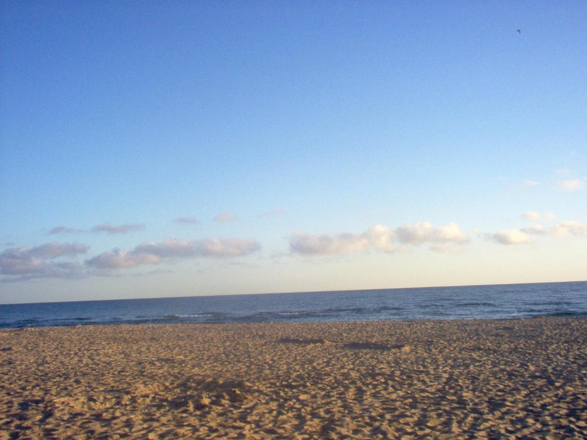 Beach: La Mare