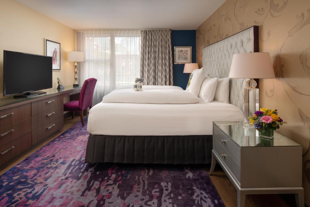 Staypineapple, Hotel Rose, Downtown Portland — photo 5