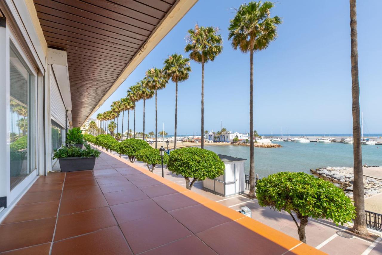 Apartamento en 1ª línea de playa, Marbella – Updated 2022 Prices