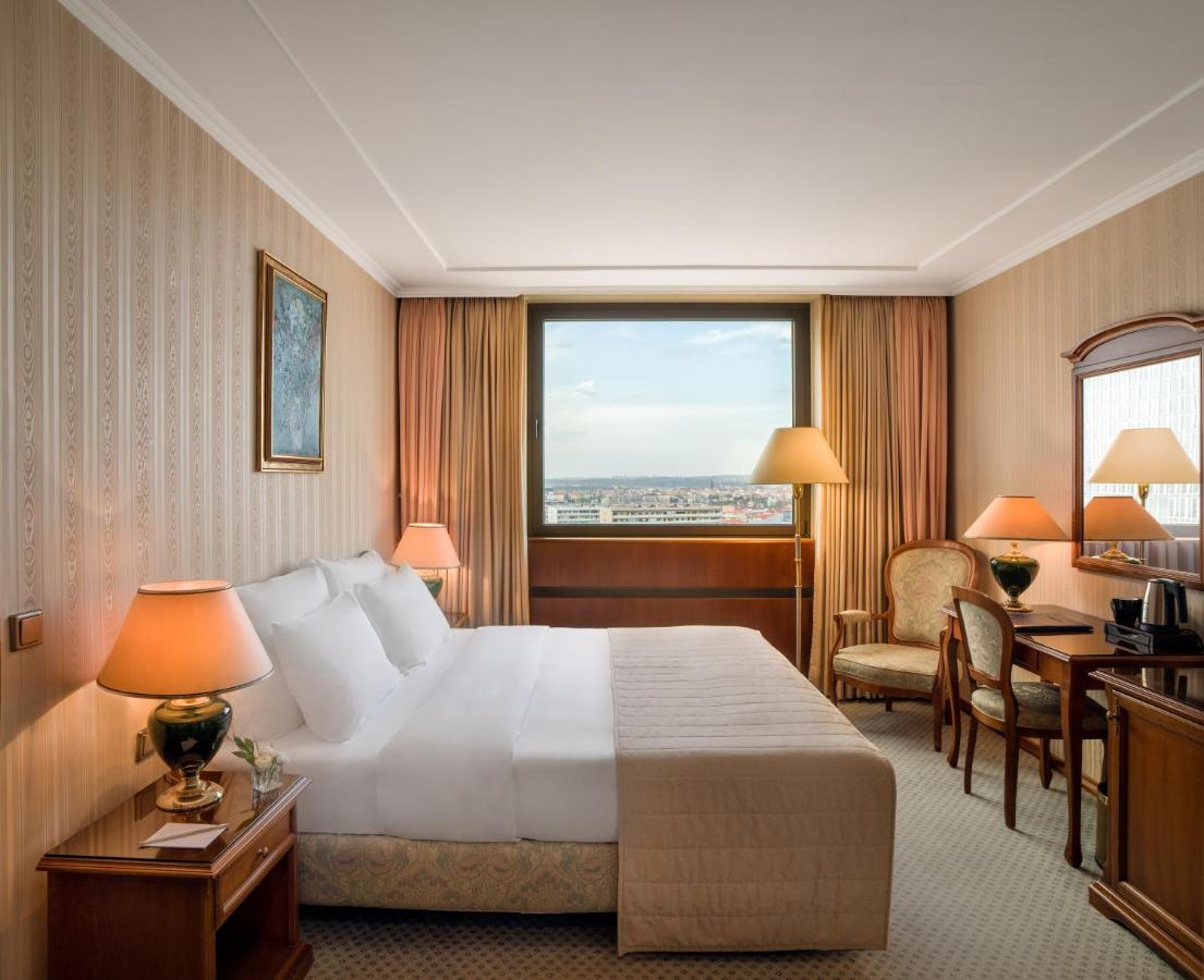Panorama Hotel Prague photo