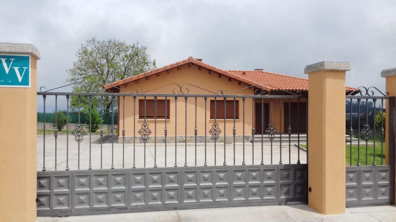 Vacation Home Casa Bonifacio, Cudillero, Spain - Booking.com