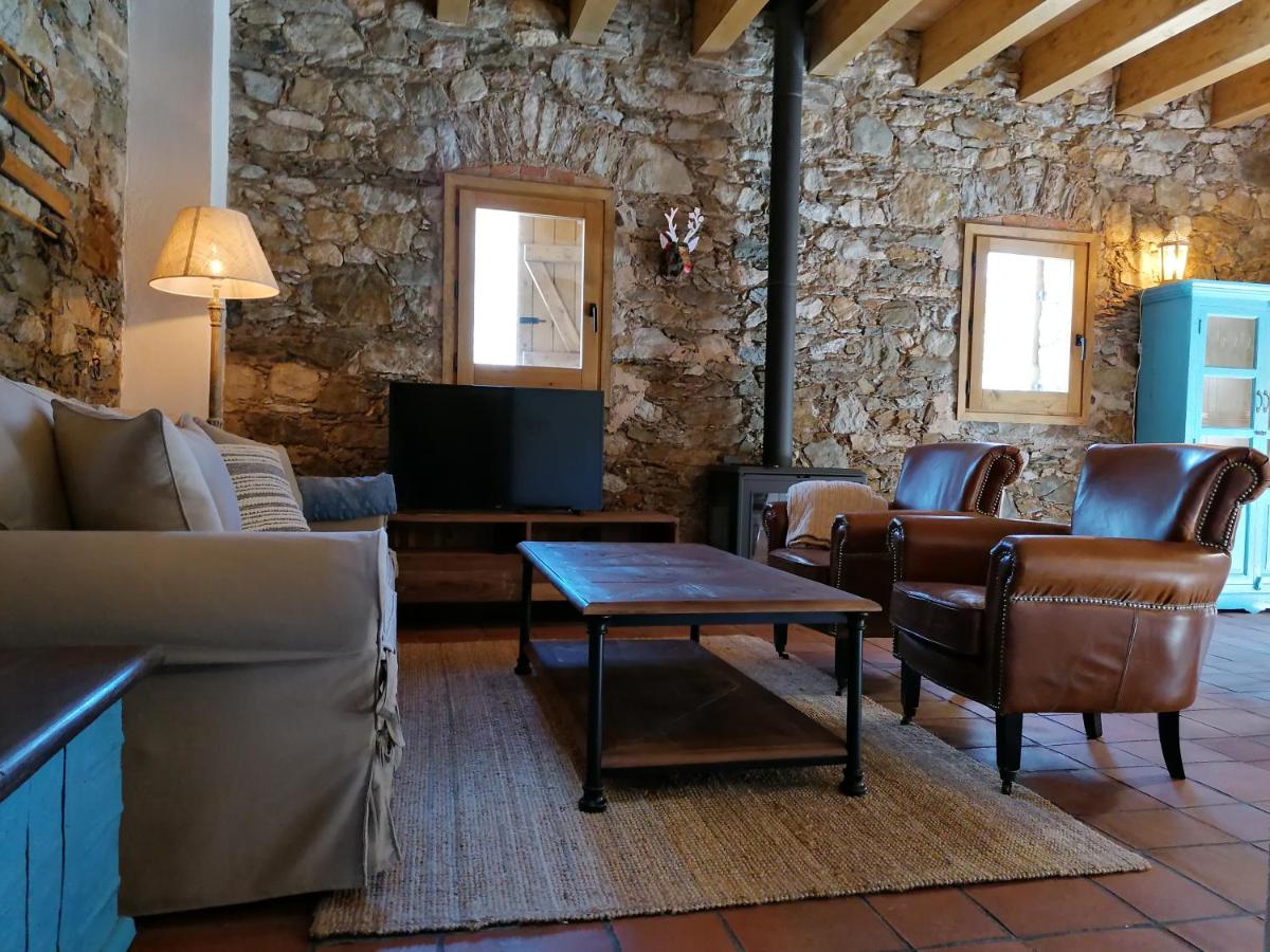 Casa de La Roca - Only Adults., Vilallonga de Ter – Precios ...