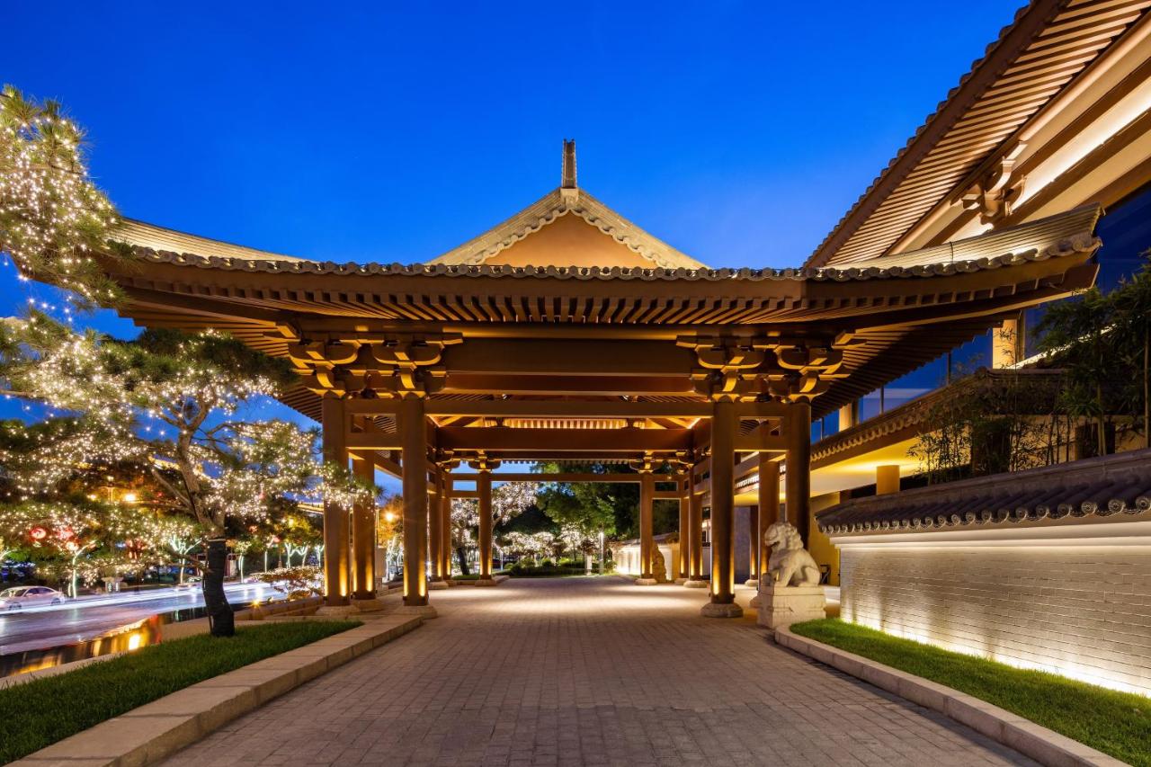 HUALUXE Xi'an Tanghua, an IHG Hotel photo