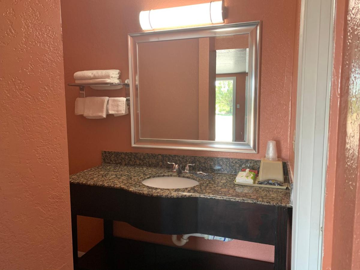 Royal inn — photo 3