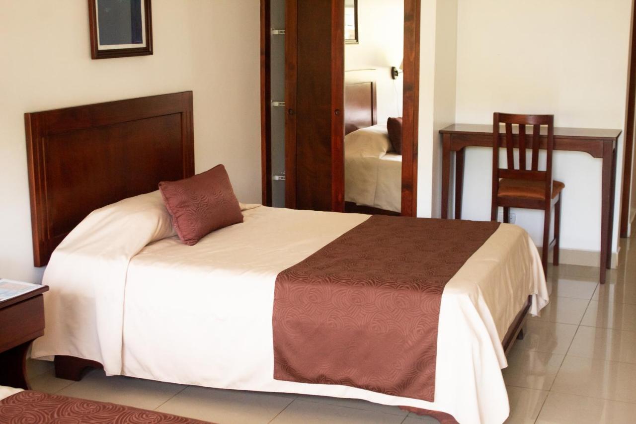Hotel Arenas en Punta Leona photo