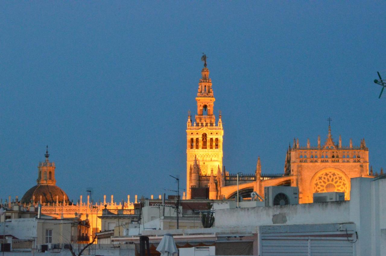 Atico Malhara Vistas Giralda Parking Opc, Seville – Updated ...