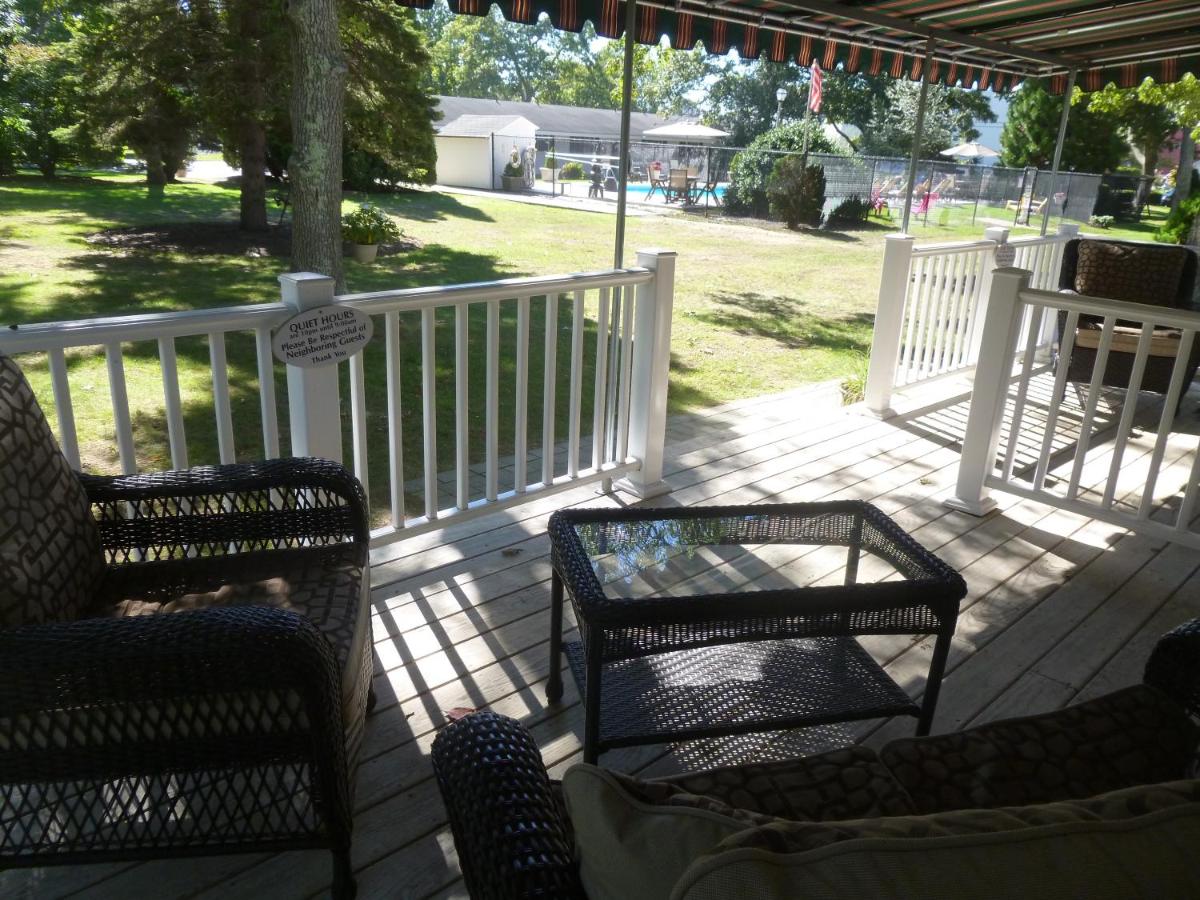 Falmouth Heights Motor Lodge — photo 15
